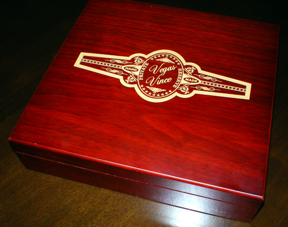 Personalized Cigar Humidor - Engraved Louis Vuitton Diamond Logo Design -  Promotional Products - Custom Gifts - Party Favors - Corporate Gifts -  Personalized Gifts